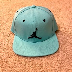 Jordan cap